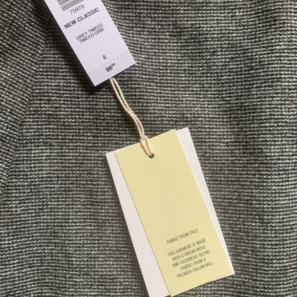 Aritzia Wilfred new classic skirt - Picture 6 of 6